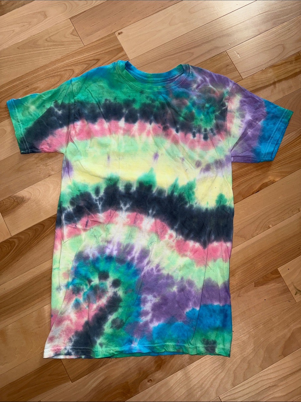 Multicolor Spiral Tie-Dye T-Shirt S unisex